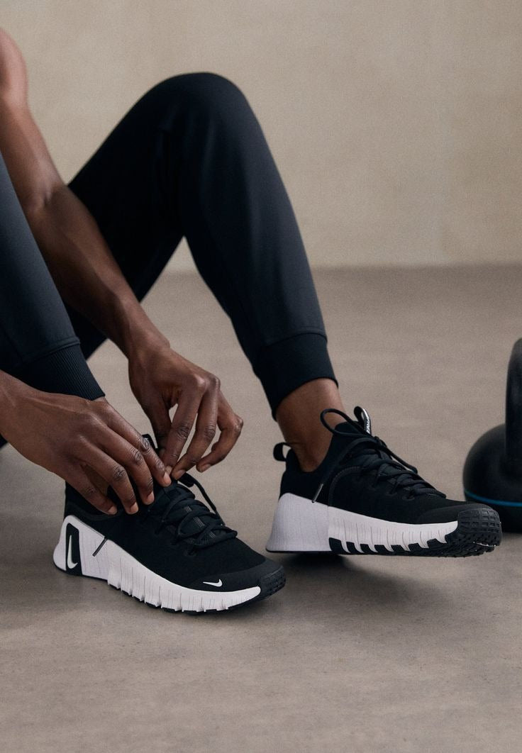TENIS PREMIUM NIKE FREE METCON 6 + CAJA